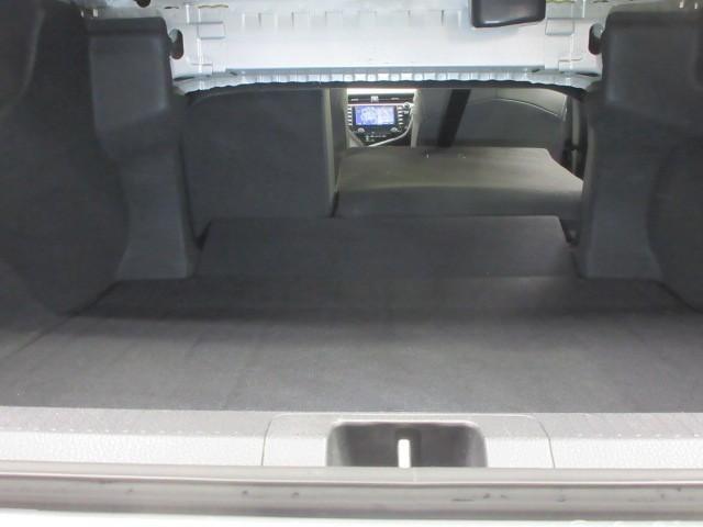 カムリ ＷＳ　フルセグ　メモリーナビ　ＤＶＤ再生　バックカメラ　衝突被害軽減システム　ＥＴＣ　ＬＥＤヘッドランプ（28枚目）