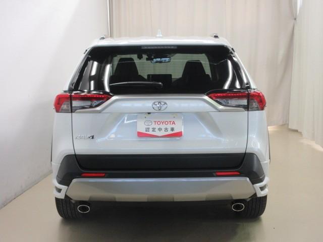 RAV4 G Zパッケージ サンルーフ 4WD フルセグ メモリーナビ バックカメラ 衝突被害軽減システム ETC ドラレコ LEDヘッドランプ フルエアロ(4枚目)