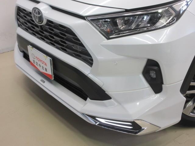 RAV4 G Zパッケージ サンルーフ 4WD フルセグ メモリーナビ バックカメラ 衝突被害軽減システム ETC ドラレコ LEDヘッドランプ フルエアロ(8枚目)
