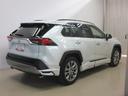 RAV4 G Zパッケージ サンルーフ 4WD フルセグ メモリーナビ バックカメラ 衝突被害軽減システム ETC ドラレコ LEDヘッドランプ フルエアロ(5枚目)