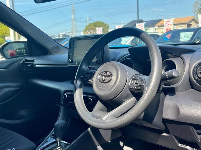 ヤリス G 雹害車 踏み間違い加速抑制 全方位モニタ ディーラー保証1年走行距離無制限 トヨタ認定中古車 ディスプレイオーディオ ナビ ETC スマートキー LEDヘッドランプ 純正アルミホイール ワンオーナー(31枚目)
