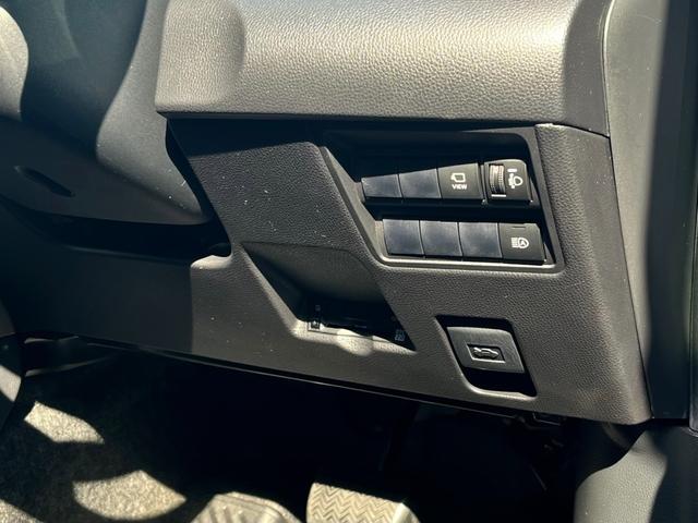 ヤリス G 雹害車 踏み間違い加速抑制 全方位モニタ ディーラー保証1年走行距離無制限 トヨタ認定中古車 ディスプレイオーディオ ナビ ETC スマートキー LEDヘッドランプ 純正アルミホイール ワンオーナー(34枚目)