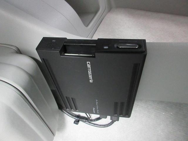 プリウス Sツーリングセレクション フルセグ HDDナビ DVD再生 バックカメラ ETC LEDヘッドランプ ワンオーナー(18枚目)