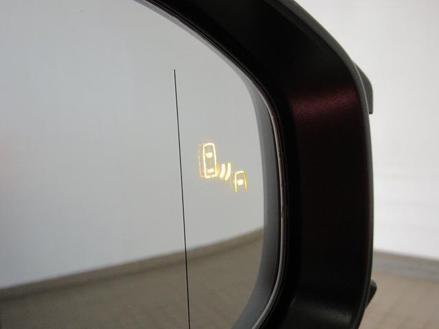 クラウンスポーツ ＲＳ　革シート　４ＷＤ　フルセグ　メモリーナビ　バックカメラ　衝突被害軽減システム　ＥＴＣ　ドラレコ　ＬＥＤヘッドランプ（14枚目）