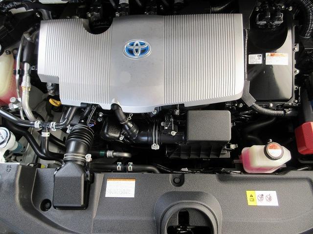 プリウス Ｓ　フルセグ　メモリーナビ　ＤＶＤ再生　バックカメラ　衝突被害軽減システム　ＥＴＣ　ＬＥＤヘッドランプ　ワンオーナー（21枚目）