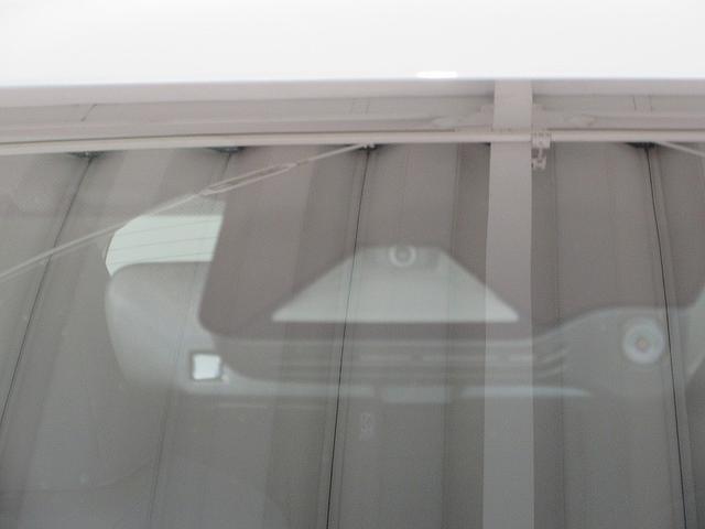 アクア Z メモリーナビ ミュージックプレイヤー接続可 バックカメラ 衝突被害軽減システム ETC ドラレコ LEDヘッドランプ ワンオーナー(11枚目)