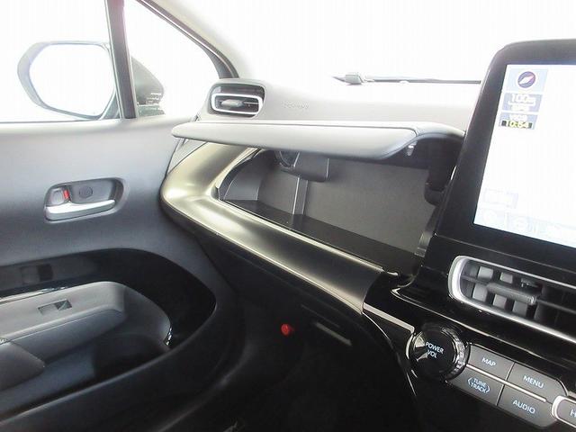 アクア Z メモリーナビ ミュージックプレイヤー接続可 バックカメラ 衝突被害軽減システム ETC ドラレコ LEDヘッドランプ ワンオーナー(16枚目)