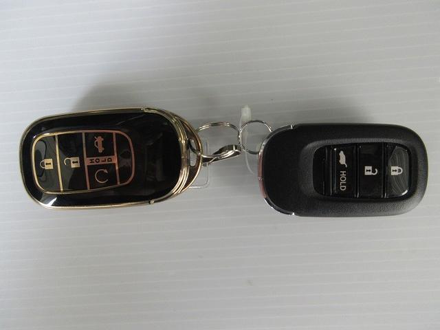 ヴェゼル ｅ：ＨＥＶ　Ｚ　フルセグ　メモリーナビ　ＤＶＤ再生　バックカメラ　衝突被害軽減システム　ＥＴＣ　ドラレコ　ＬＥＤヘッドランプ　ワンオーナー（32枚目）