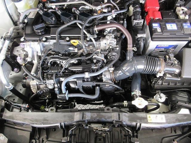 ヤリス Ｘ　衝突被害軽減システム　ワンオーナー（18枚目）