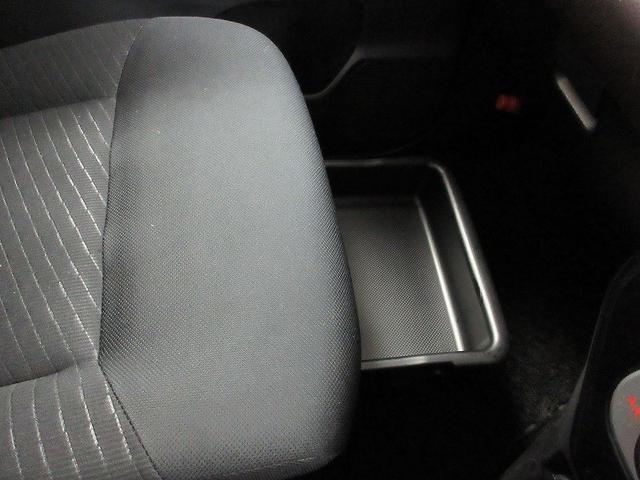 タンク Ｇ　Ｓ　衝突被害軽減システム　両側電動スライド　ＬＥＤヘッドランプ　ワンオーナー　アイドリングストップ（15枚目）