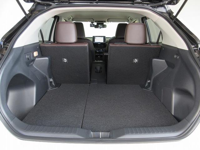 ヤリスクロス ハイブリッドＺ　フルセグ　メモリーナビ　バックカメラ　衝突被害軽減システム　ＥＴＣ　ドラレコ　ＬＥＤヘッドランプ　ワンオーナー（20枚目）