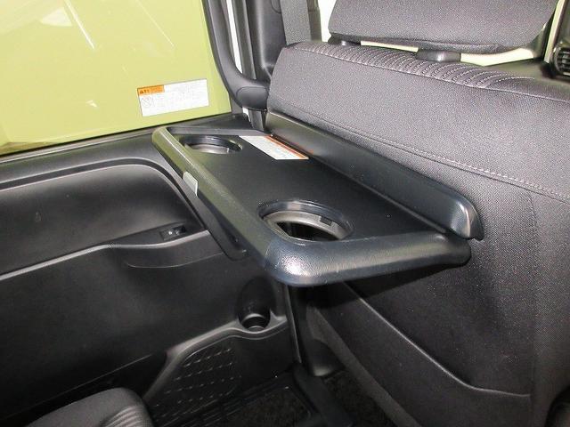 ヴォクシー ＺＳ　煌ＩＩ　フルセグ　メモリーナビ　ＤＶＤ再生　バックカメラ　衝突被害軽減システム　ＥＴＣ　両側電動スライド　ＬＥＤヘッドランプ　乗車定員７人　３列シート　ワンオーナー（7枚目）