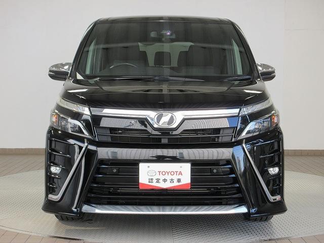 ヴォクシー ZS 煌II フルセグ メモリーナビ DVD再生 後席モニター バックカメラ 衝突被害軽減システム ETC 両側電動スライド LEDヘッドランプ 乗車定員7人 3列シート ワンオーナー アイドリングストップ(2枚目)