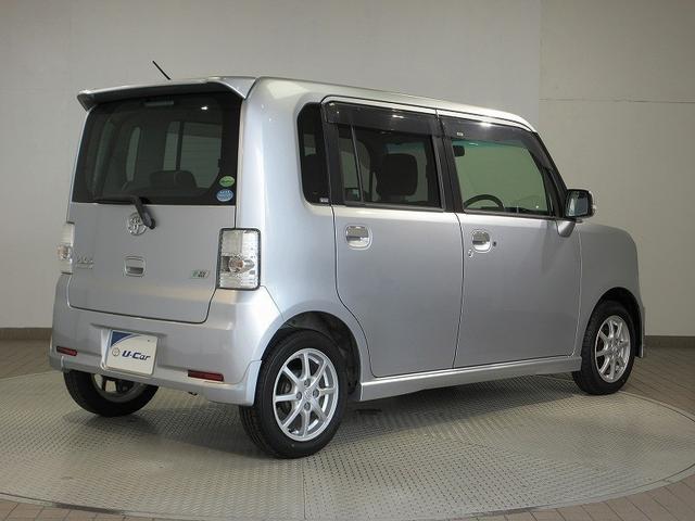 ピクシススペース カスタム　Ｇ　フルセグ　メモリーナビ　ＤＶＤ再生　ＨＩＤヘッドライト　アイドリングストップ（3枚目）