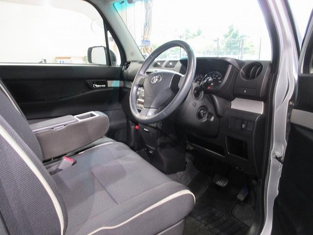 ピクシススペース カスタム　Ｇ　フルセグ　メモリーナビ　ＤＶＤ再生　ＨＩＤヘッドライト　アイドリングストップ（9枚目）