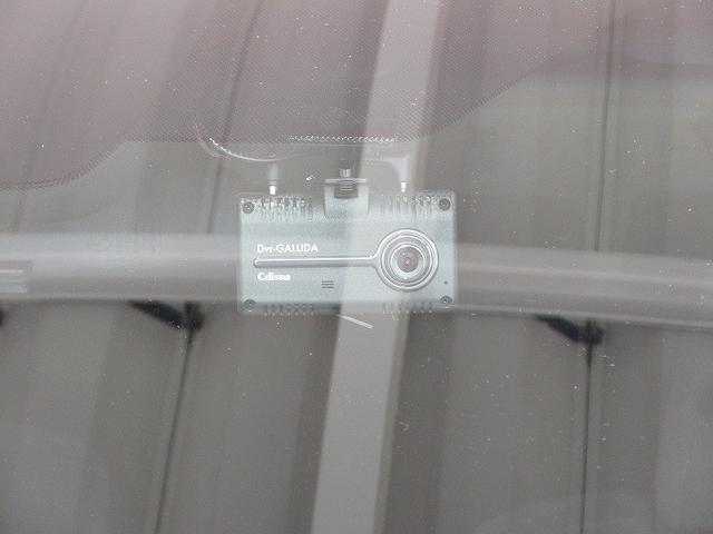 ヴェルファイア 2.5Z 4WD フルセグ メモリーナビ DVD再生 バックカメラ 衝突被害軽減システム ETC 両側電動スライド LEDヘッドランプ 乗車定員7人 3列シート ワンオーナー(14枚目)