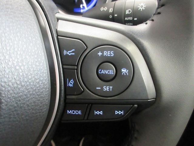 カローラクロス ハイブリッド Z サンルーフ バックカメラ 衝突被害軽減システム ETC LEDヘッドランプ ワンオーナー(11枚目)