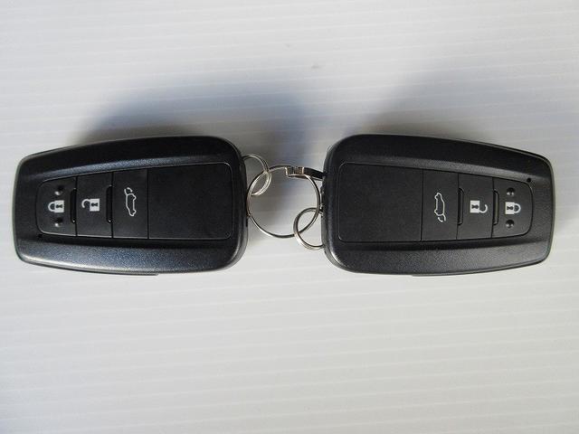 カローラクロス ハイブリッド Z サンルーフ バックカメラ 衝突被害軽減システム ETC LEDヘッドランプ ワンオーナー(33枚目)