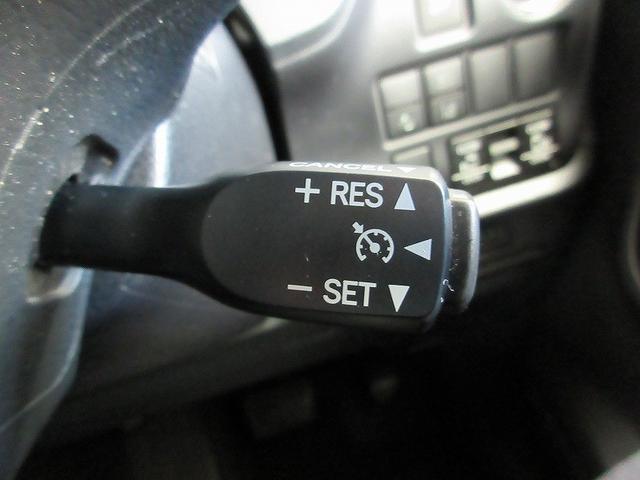 ヴォクシー ZS 煌II フルセグ メモリーナビ DVD再生 バックカメラ 衝突被害軽減システム ETC ドラレコ 両側電動スライド LEDヘッドランプ 乗車定員7人 3列シート アイドリングストップ(15枚目)