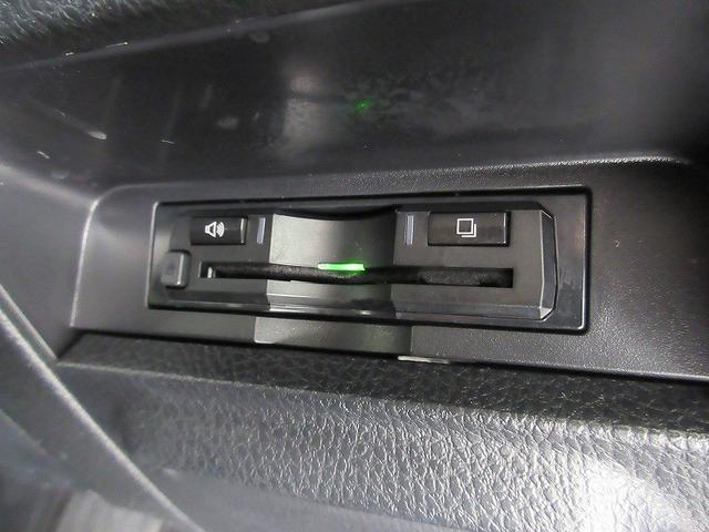 ヴォクシー ZS 煌II フルセグ メモリーナビ DVD再生 バックカメラ 衝突被害軽減システム ETC ドラレコ 両側電動スライド LEDヘッドランプ 乗車定員7人 3列シート アイドリングストップ(18枚目)