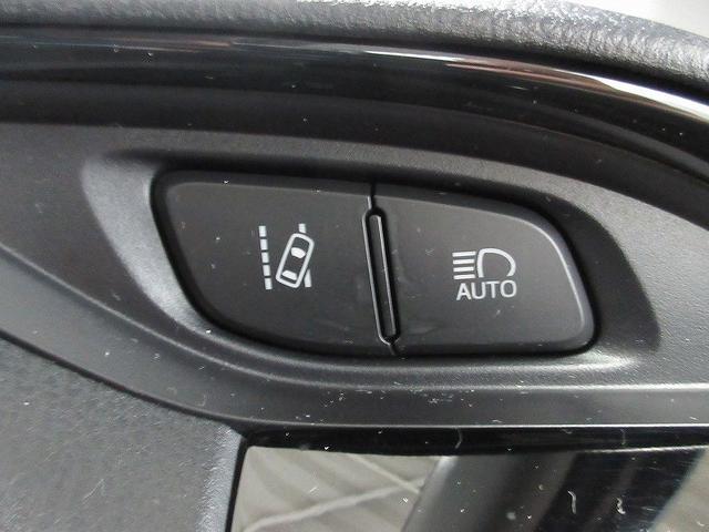 ヴィッツ F セーフティーエディションII バックカメラ 衝突被害軽減システム ETC LEDヘッドランプ ワンオーナー アイドリングストップ(10枚目)