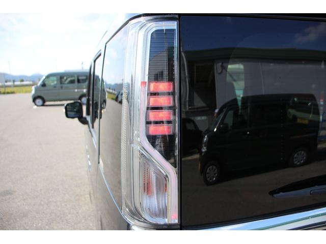 スペーシア カスタム HYBRID XSターボ 2型 全方位ナビ ETC ドライブレコーダー バックカメラ オートライト スライドドア 純正ナビ プッシュスタート シートヒーター オートエアコン 衝突被害軽減システム アイドリングストップ 横滑り防止機能 衝突安全ボディ(34枚目)