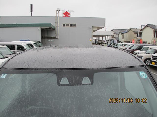 ソリオバンディット バンディット　ＨＹＢＲＩＤ　ＭＶ　２型　全方位モニターナビ　バックカメラ　オートライト　スライドドア　純正ナビ　プッシュスタート　シートヒーター　オートエアコン　衝突被害軽減システム　アイドリングストップ　横滑り防止機能　衝突安全ボディ（27枚目）