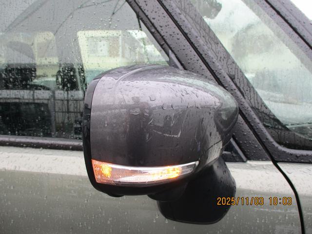 ソリオバンディット バンディット　ＨＹＢＲＩＤ　ＭＶ　２型　全方位モニターナビ　バックカメラ　オートライト　スライドドア　純正ナビ　プッシュスタート　シートヒーター　オートエアコン　衝突被害軽減システム　アイドリングストップ　横滑り防止機能　衝突安全ボディ（32枚目）