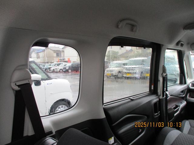 ソリオバンディット バンディット　ＨＹＢＲＩＤ　ＭＶ　２型　全方位モニターナビ　バックカメラ　オートライト　スライドドア　純正ナビ　プッシュスタート　シートヒーター　オートエアコン　衝突被害軽減システム　アイドリングストップ　横滑り防止機能　衝突安全ボディ（41枚目）