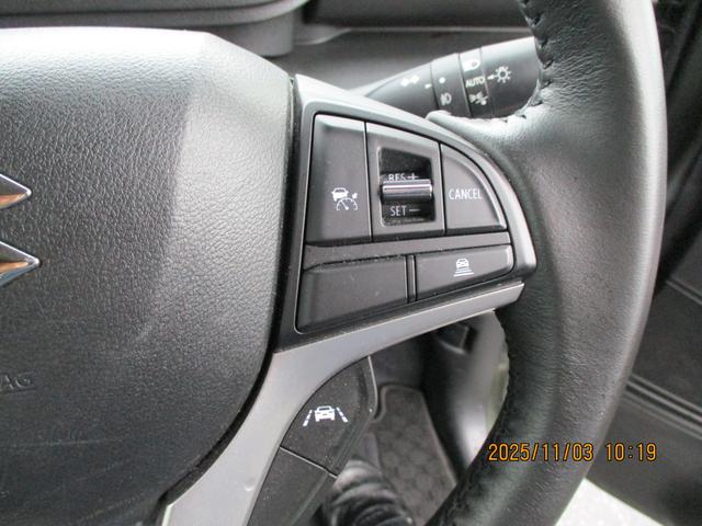 ソリオバンディット バンディット　ＨＹＢＲＩＤ　ＭＶ　２型　全方位モニターナビ　バックカメラ　オートライト　スライドドア　純正ナビ　プッシュスタート　シートヒーター　オートエアコン　衝突被害軽減システム　アイドリングストップ　横滑り防止機能　衝突安全ボディ（45枚目）