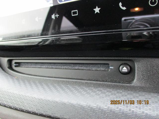 ソリオバンディット バンディット　ＨＹＢＲＩＤ　ＭＶ　２型　全方位モニターナビ　バックカメラ　オートライト　スライドドア　純正ナビ　プッシュスタート　シートヒーター　オートエアコン　衝突被害軽減システム　アイドリングストップ　横滑り防止機能　衝突安全ボディ（47枚目）