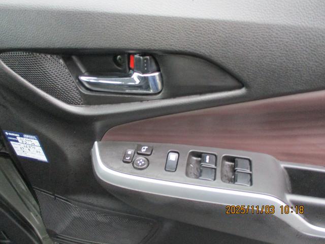 ソリオバンディット バンディット　ＨＹＢＲＩＤ　ＭＶ　２型　全方位モニターナビ　バックカメラ　オートライト　スライドドア　純正ナビ　プッシュスタート　シートヒーター　オートエアコン　衝突被害軽減システム　アイドリングストップ　横滑り防止機能　衝突安全ボディ（49枚目）