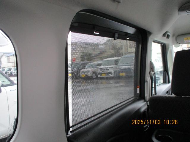 ソリオバンディット バンディット　ＨＹＢＲＩＤ　ＭＶ　２型　全方位モニターナビ　バックカメラ　オートライト　スライドドア　純正ナビ　プッシュスタート　シートヒーター　オートエアコン　衝突被害軽減システム　アイドリングストップ　横滑り防止機能　衝突安全ボディ（63枚目）