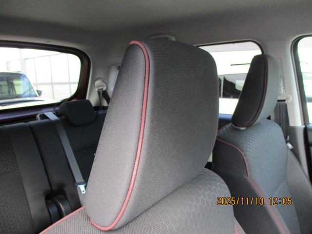 クロスビー HYBRID MZ 3型 全方位ナビ LEDヘッドライト バックカメラ オートライト 純正ナビ プッシュスタート シートヒーター オートエアコン 衝突被害軽減システム 横滑り防止機能 衝突安全ボディ(5枚目)