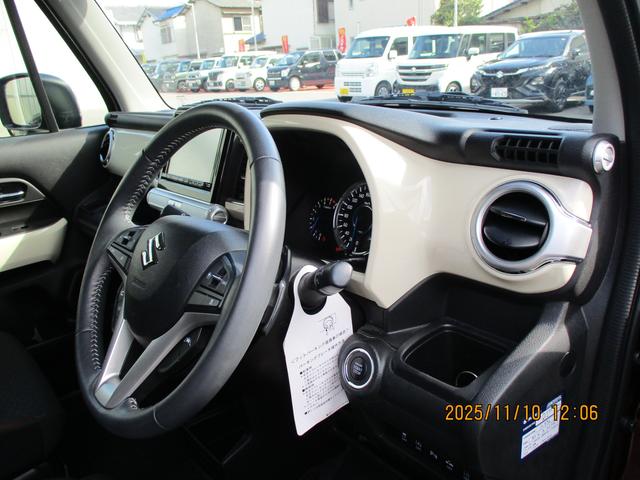 クロスビー HYBRID MZ 3型 全方位ナビ LEDヘッドライト バックカメラ オートライト 純正ナビ プッシュスタート シートヒーター オートエアコン 衝突被害軽減システム 横滑り防止機能 衝突安全ボディ(10枚目)