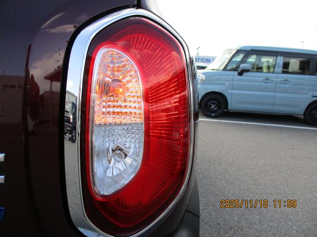 クロスビー HYBRID MZ 3型 全方位ナビ LEDヘッドライト バックカメラ オートライト 純正ナビ プッシュスタート シートヒーター オートエアコン 衝突被害軽減システム 横滑り防止機能 衝突安全ボディ(36枚目)