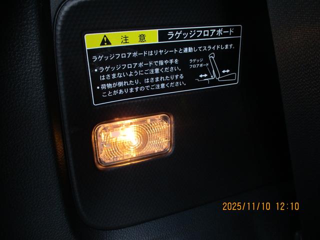 クロスビー HYBRID MZ 3型 全方位ナビ LEDヘッドライト バックカメラ オートライト 純正ナビ プッシュスタート シートヒーター オートエアコン 衝突被害軽減システム 横滑り防止機能 衝突安全ボディ(63枚目)