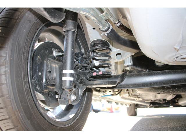 �S�X�܁A�傫�ȐԂ̂r�}�[�N���ڈ�ł���