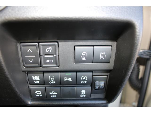 ���_�񂢂����������q�l�̒��ÎԂ́c