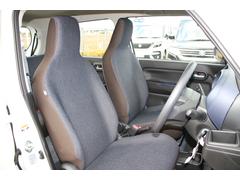 ���Ҥϥ������ʳ��˽л��ľ�ĥǥ����顼�Ȥ��ơ����츩��������䥨�ꥢ�ˡ��ϰ�γ��ͤ˰��������Ǥޤ���ޤ����� 3