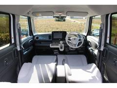 ���Ҥϥ������ʳ��˽л��ľ�ĥǥ����顼�Ȥ��ơ����츩��������䥨�ꥢ�ˡ��ϰ�γ��ͤ˰��������Ǥޤ���ޤ����� 3