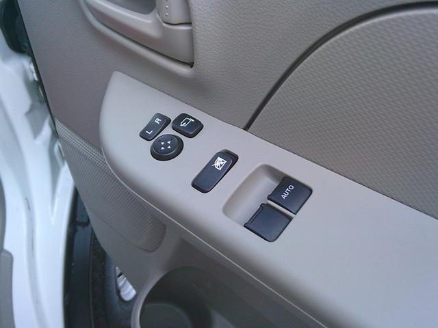 エブリイ PAリミテッド 4WD・オートマ・エアコン・PSPW・キーレス・ETC・ナビ・デュアルカメラレーダーサポート・電格ミラー(10枚目)