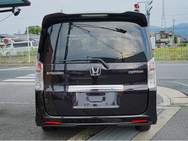 ステップワゴンスパーダ Ｚ　☆地デジナビ☆両側パワースライドドア☆バックカメラ☆フリップダウンモニター☆スマートキー☆ＥＴＣ（3枚目）