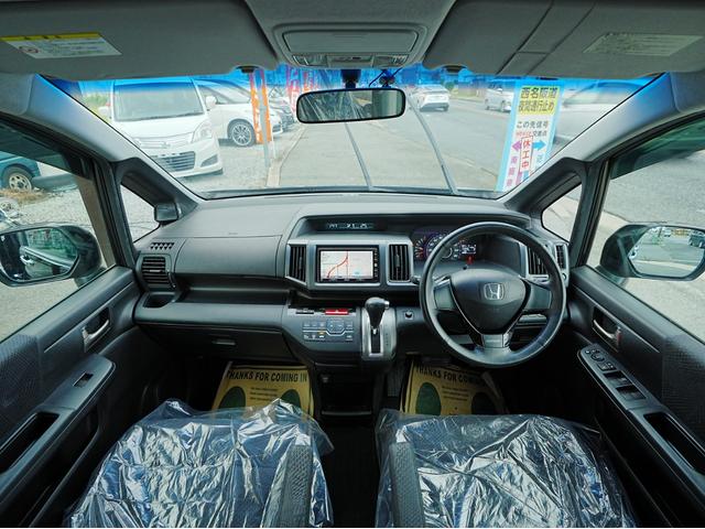 ステップワゴンスパーダ Ｚ　☆地デジナビ☆両側パワースライドドア☆バックカメラ☆フリップダウンモニター☆スマートキー☆ＥＴＣ（10枚目）