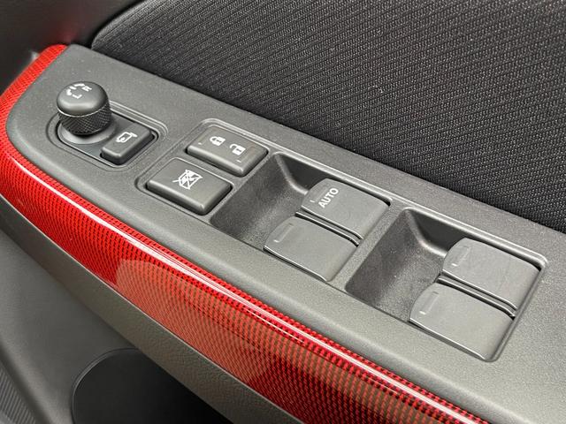 スイフトスポーツ ベースグレード　運転席ＲＥＣＡＲＯ　Ｒ’ｓハイパフォーマンスダンパーセット　ＳＵＳＰＥＮＳＩＯＮＰＬＵＳ　ＳＴＲスプリング　ＥＮＫＥＩＲａｃｉｎｇ１７ＡＷ　ＶＩＴＯＵＲ　ＴＥＭＰＥＳＴＡ　ＥＮＤＬＥＳＳパッド（33枚目）