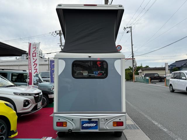 ハイゼットトラック エクストラ インディ727 4WD ポップアップ サブバッテリー 走行充電器 外部電源 家具 ベッドマット 室内照明 シンク FFヒーター アクリル窓 キャビネット収納(42枚目)