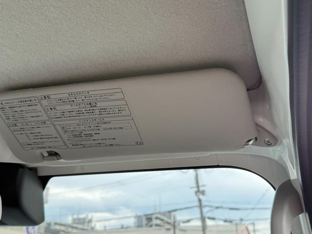 ハイゼットトラック エクストラ インディ727 4WD ポップアップ サブバッテリー 走行充電器 外部電源 家具 ベッドマット 室内照明 シンク FFヒーター アクリル窓 キャビネット収納(50枚目)