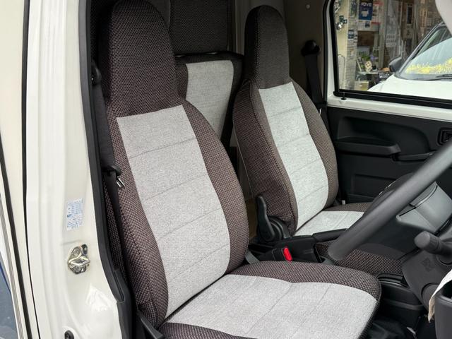 ハイゼットトラック エクストラ インディ727 4WD ポップアップ サブバッテリー 走行充電器 外部電源 家具 ベッドマット 室内照明 シンク FFヒーター アクリル窓 キャビネット収納(65枚目)