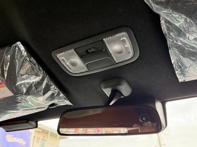 N-VAN  +スタイルファンターボ 軽キャンピングカー ポップアップ シエル 家具 ベッドマット 電子レンジ テーブル(12枚目)