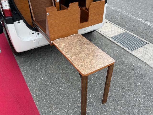 N-VAN  +スタイルファンターボ 軽キャンピングカー ポップアップ シエル 家具 ベッドマット 電子レンジ テーブル(45枚目)
